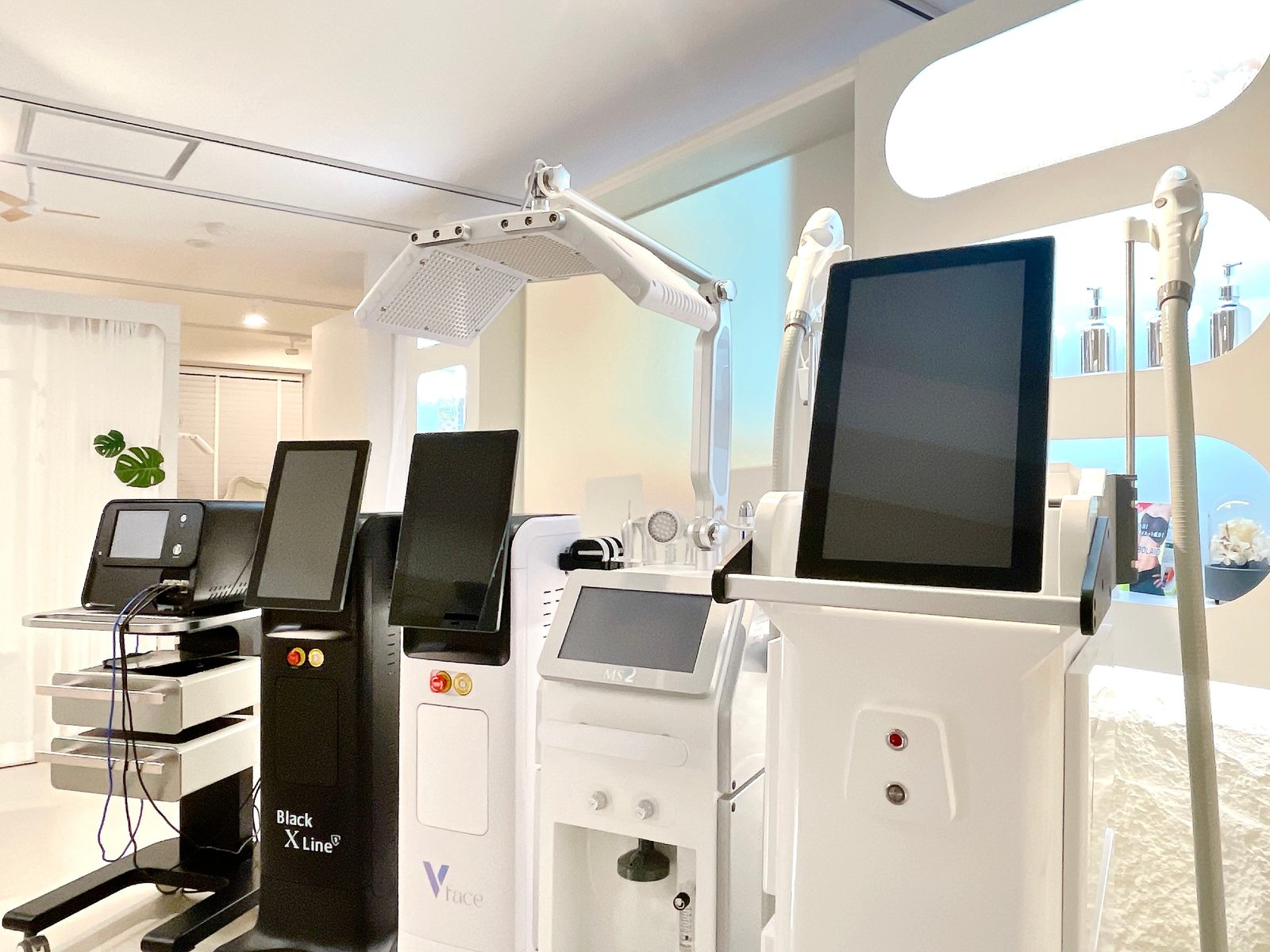 表参道のトータルビューティーサロン「Shining Beauty」美容機器